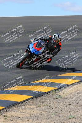 media/Mar-20-2023-Moto Forza (Mon) [[d0bbc59e78]]/2-B Group (Yellow)/Session 2 (Bowl)/